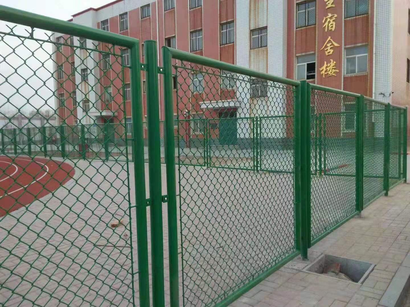 光伏太陽(yáng)能網(wǎng)圍欄圖片4