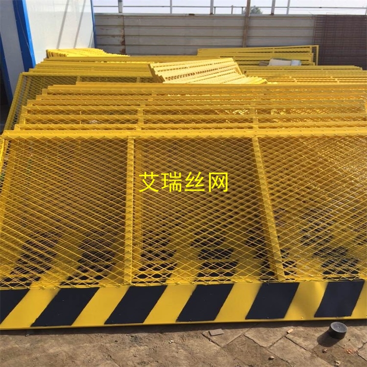 電梯防護(hù)門(mén)圖片2