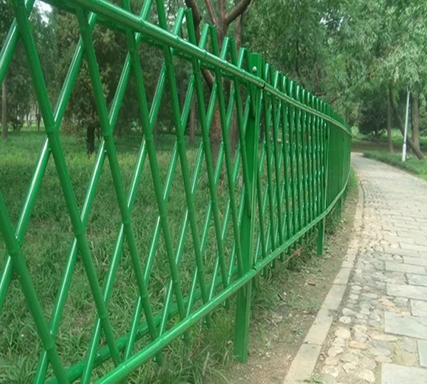 仿竹護(hù)欄網(wǎng)