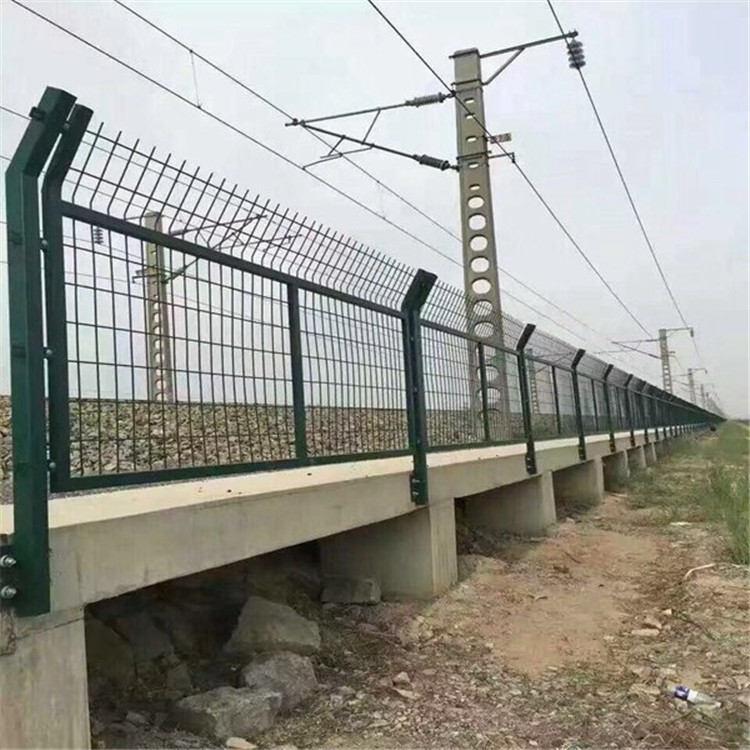 動車鐵路防護(hù)柵欄圖片2