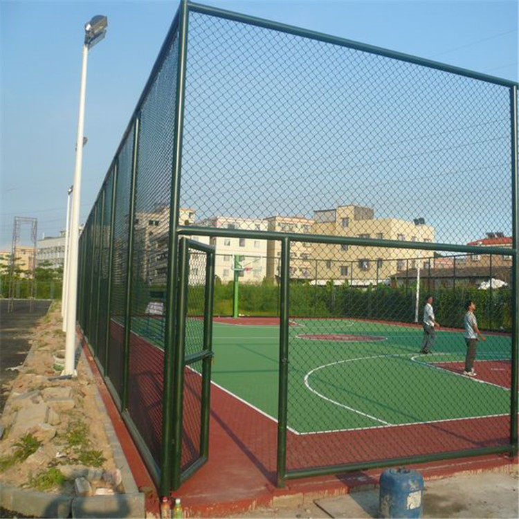 籠式足球場(chǎng)圍網(wǎng)圖片4