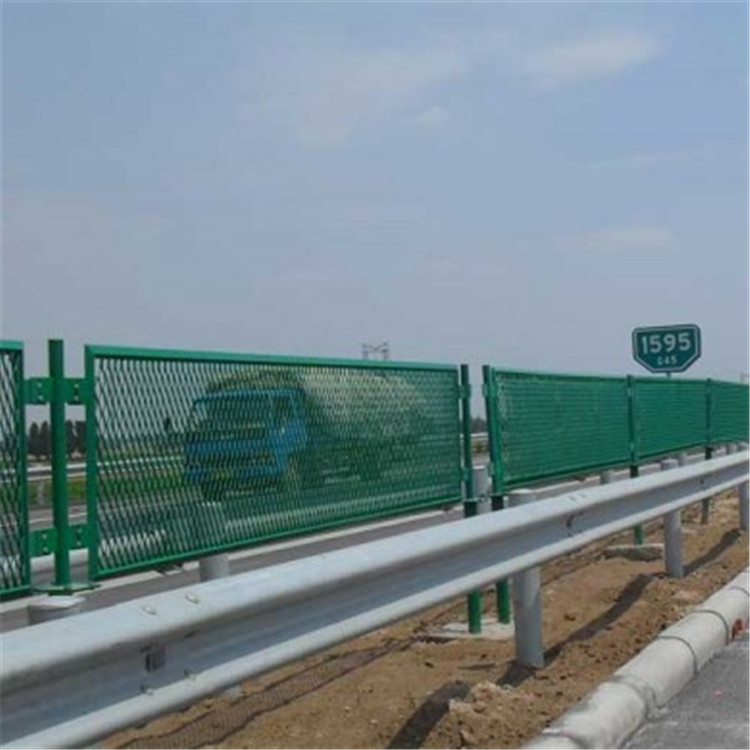 公路防眩網(wǎng)圖片1
