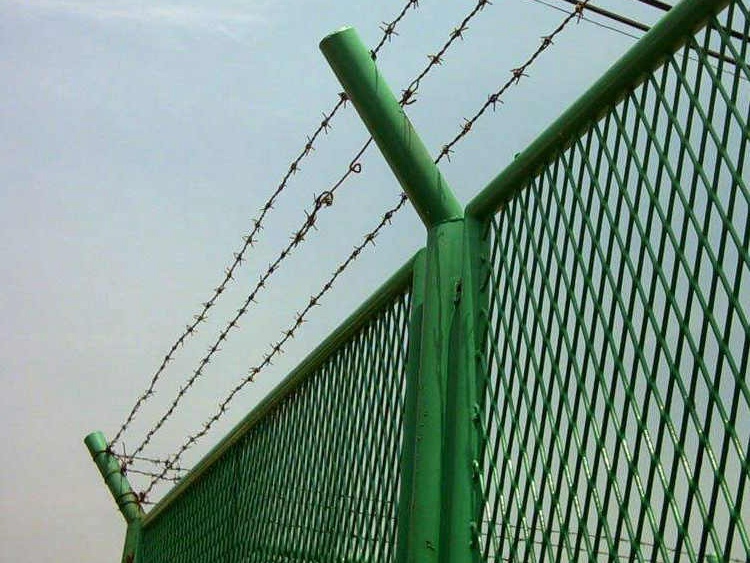 綜合保稅區(qū)倉庫圍網(wǎng)施工組織設(shè)計圖片3