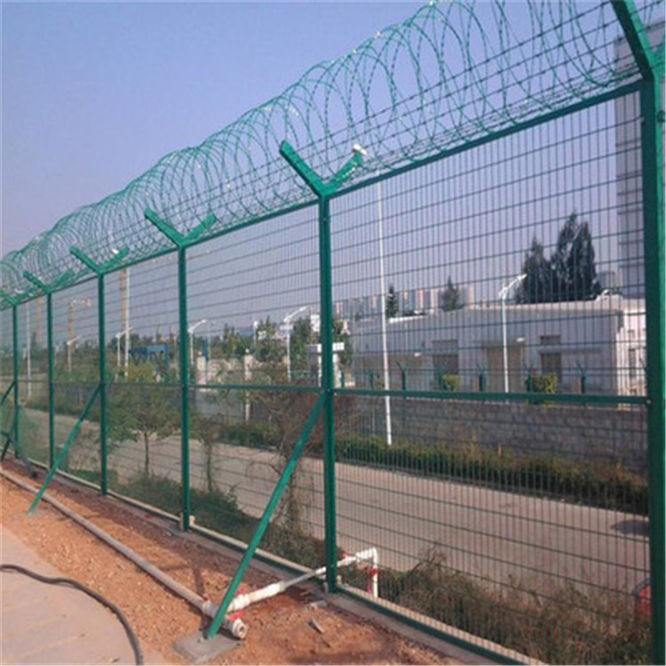 機(jī)場(chǎng)防護(hù)安全鋼筋隔離柵圖片1