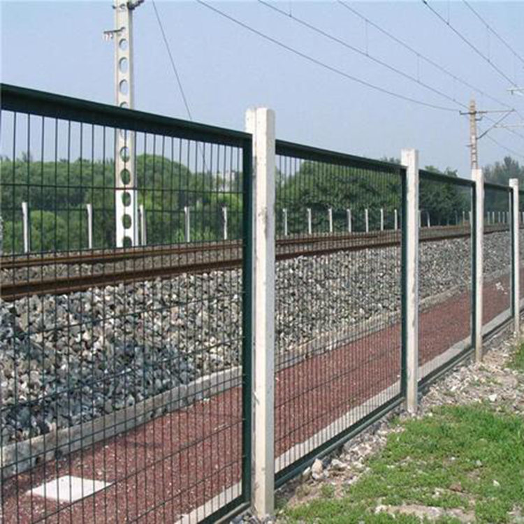 鐵路防護(hù)柵欄圖片2