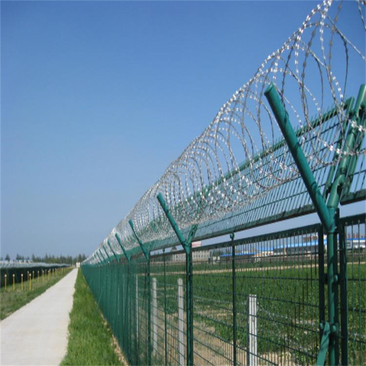 機(jī)場(chǎng)鋼筋圍欄網(wǎng)圖片2